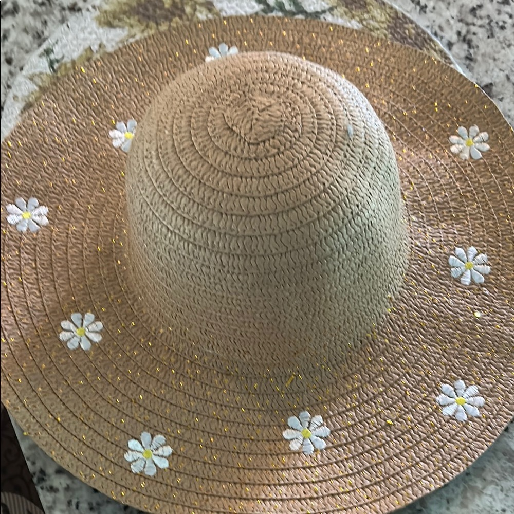 Straw Sun Hat with Daisy Embroidery wide rim for sun protection